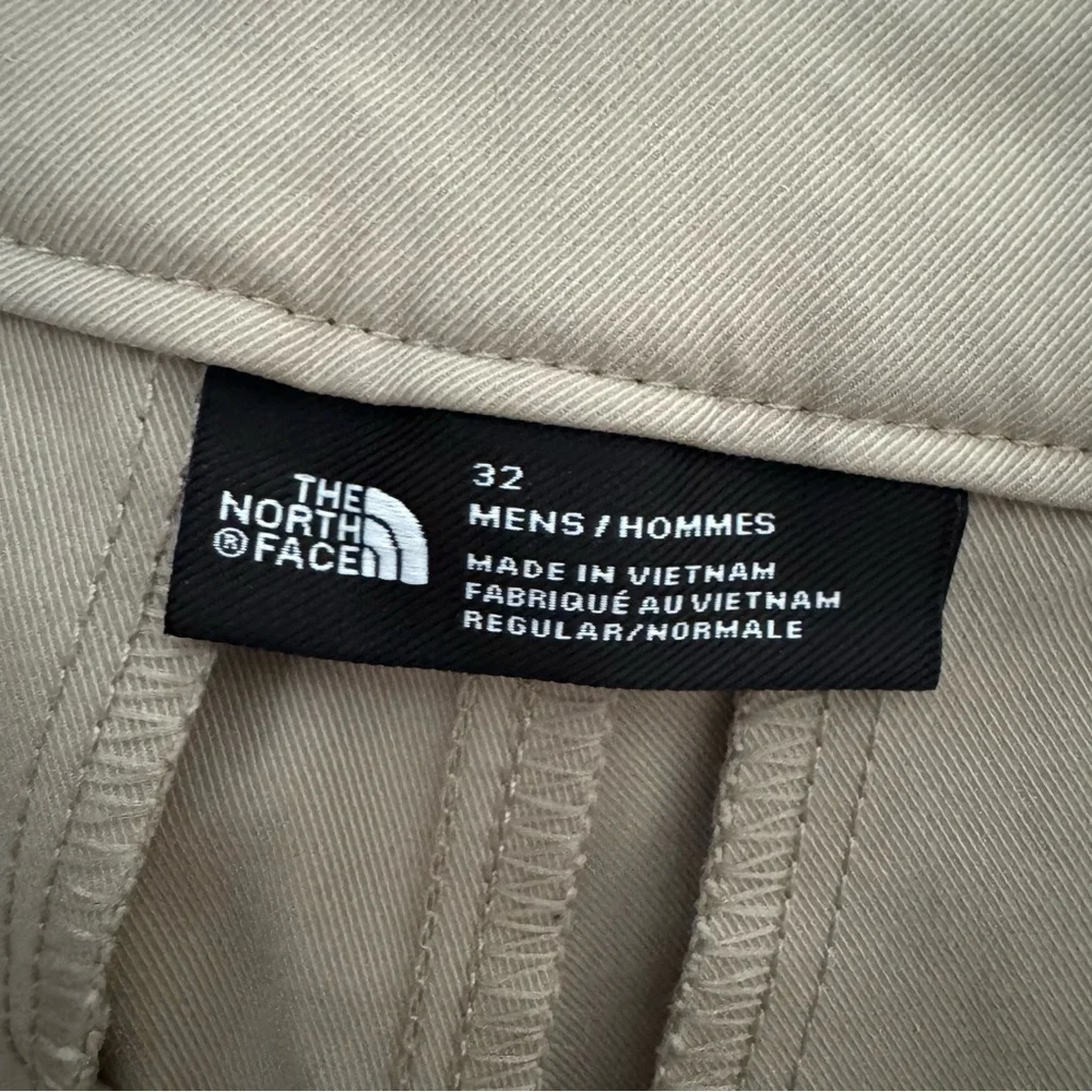 The North Face Golf Performance Pants Men’s 32 Beige Khaki Chino Casual